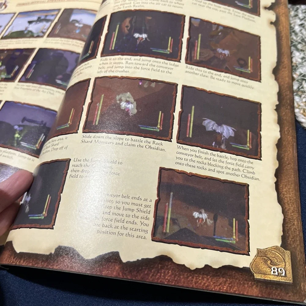 Azurik: Rise of Perathia Prima Official Strategy Guide Xbox Steve Honeywell